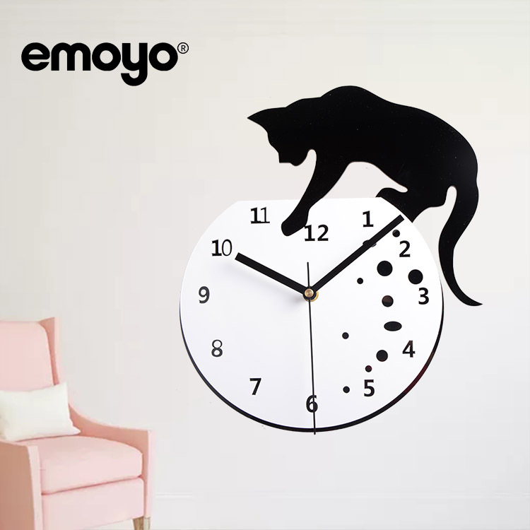 卡通鱼缸小猫创意挂钟 北欧石英墙钟客厅装饰壁钟表猫咪可爱钟