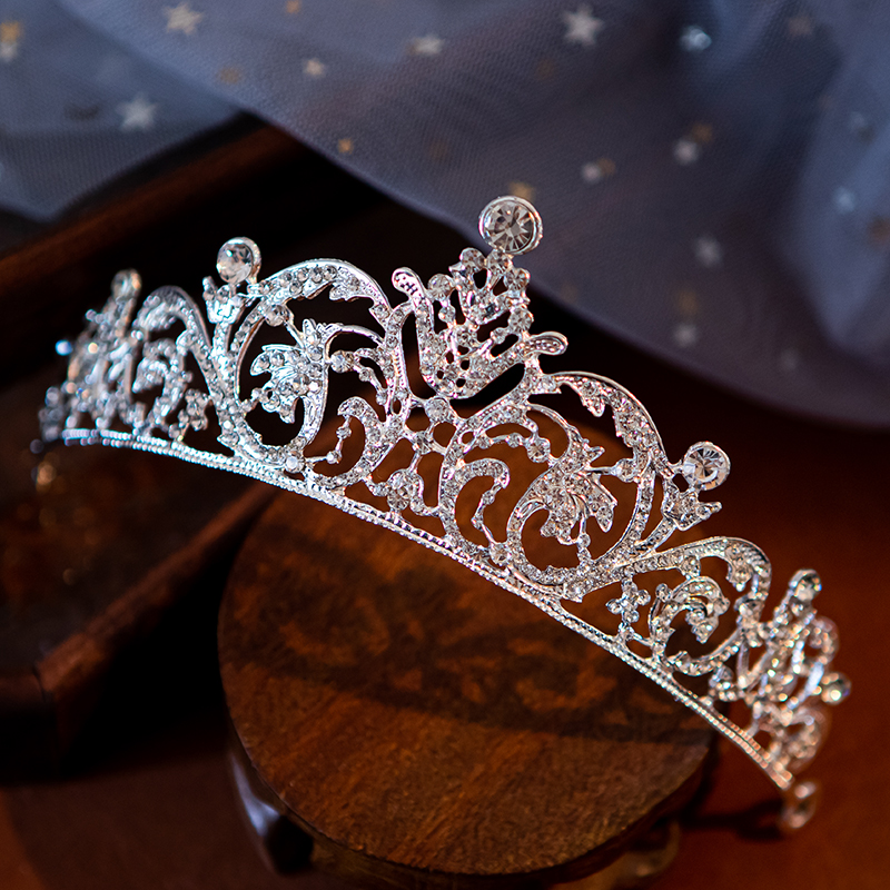 新娘皇冠简约复古欧式公主生日王冠日韩十八岁婚礼跟妆婚纱配饰品