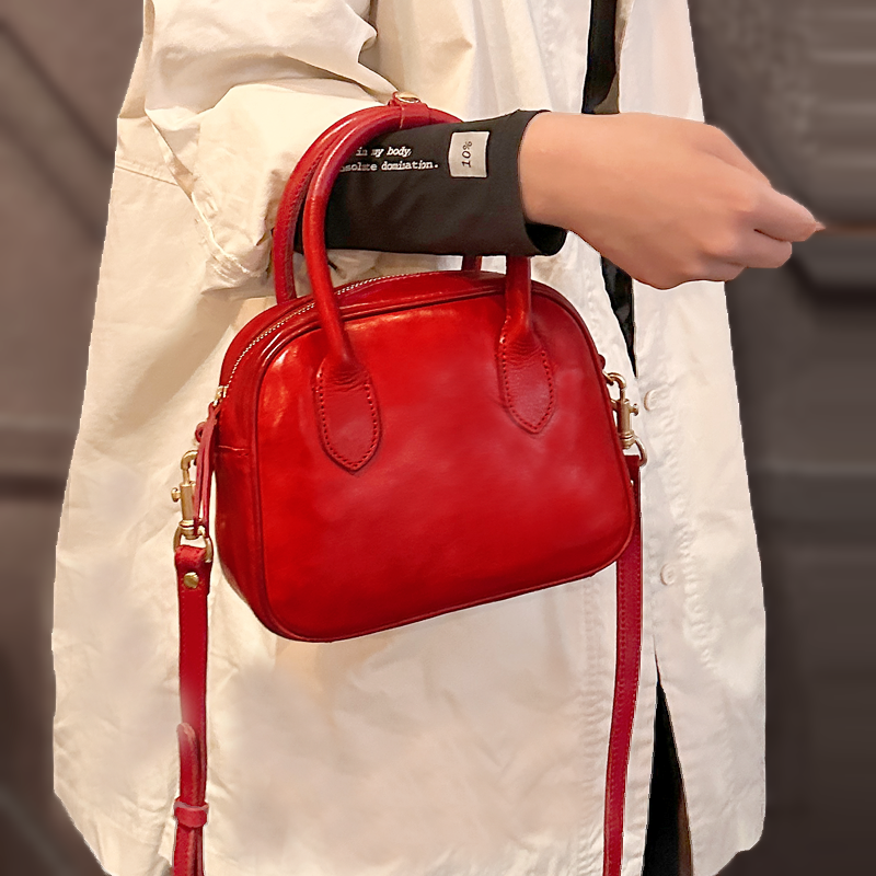 格林小镇女包韩国小众波士顿保龄球包包休闲手提单肩斜挎红色婚包