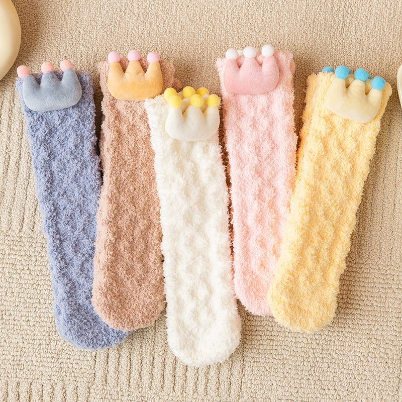 冬季珊瑚绒地板袜毛绒可爱立体皇冠家居保暖加厚中筒毛巾袜睡眠袜