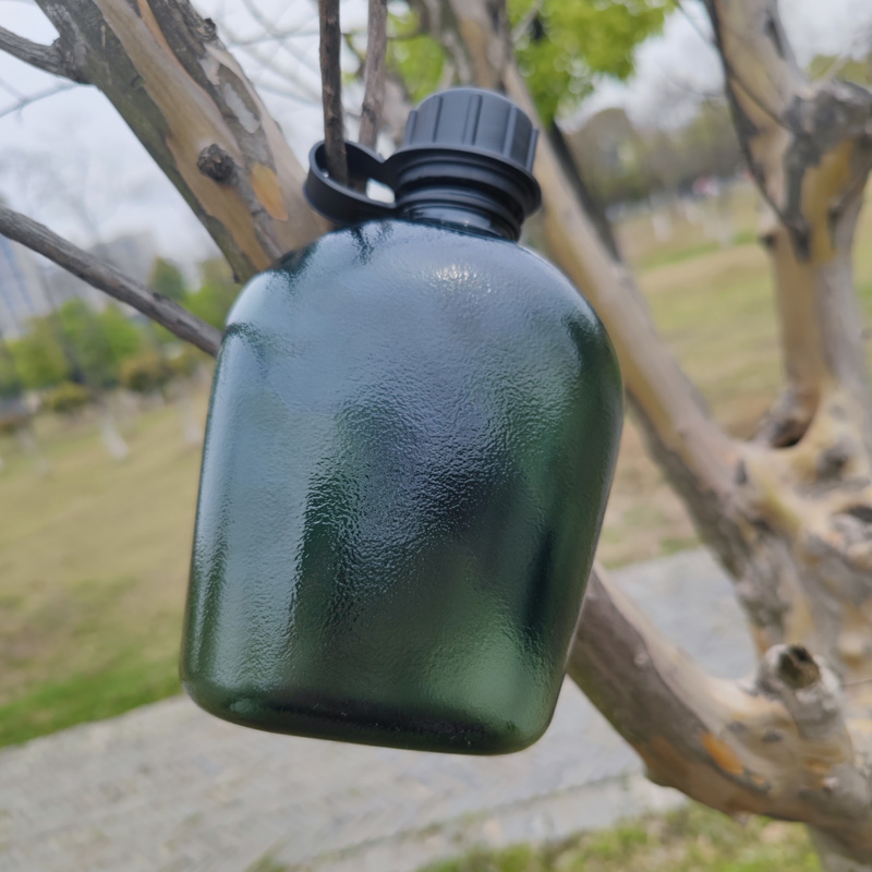 78军版户外运动战术水壶tritan夏令营便携式单兵专用水杯透明扁壶
