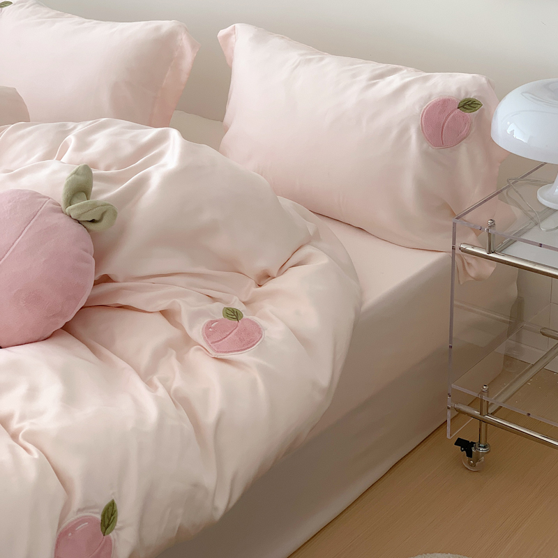 夏季粉色桃子刺绣四件套双面天丝床上用品丝滑凉爽冰丝床单被套