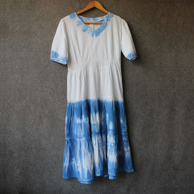 23年复古民族风夏季素色蓝染布艺连衣裙V领短袖女士气质扎染长裙