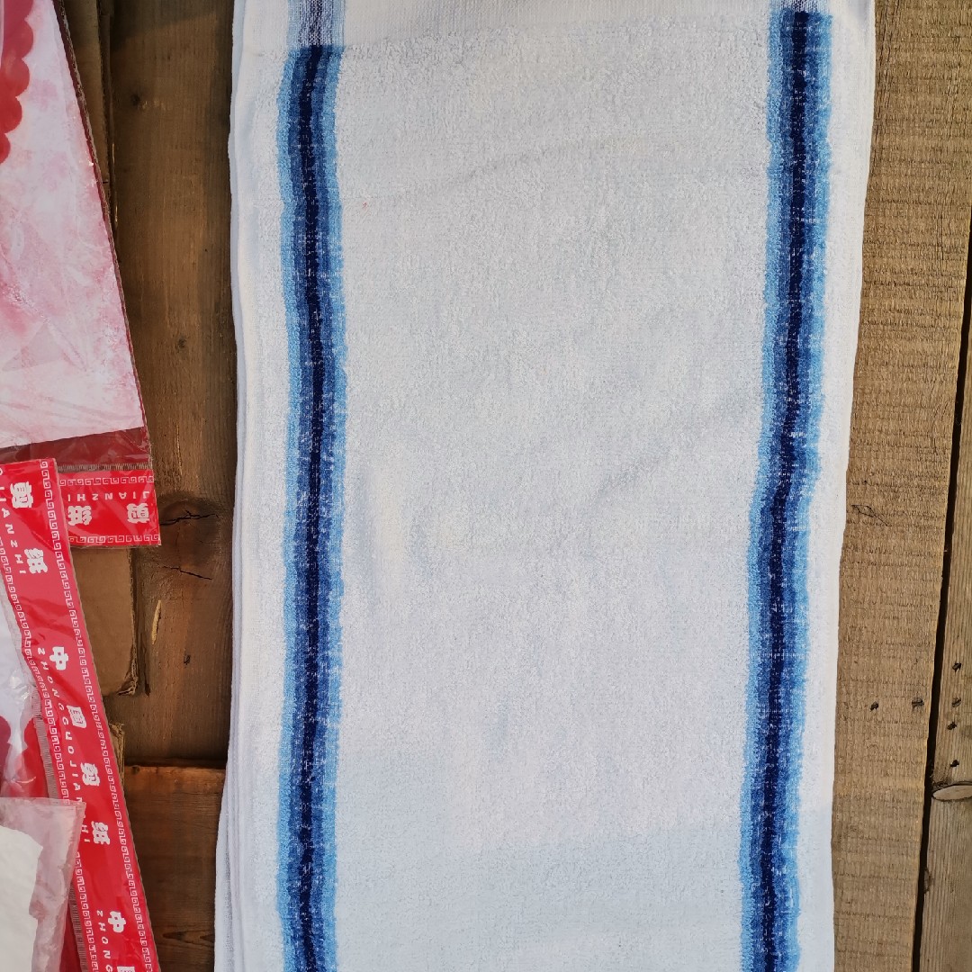 毛巾，白毛巾纯棉毛巾蓝条毛巾老人包头毛巾12元3条质量好极了！