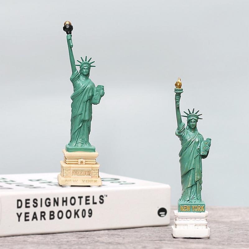 美国小号自由女神像摆件树脂工艺品旅游纪念品汽车内饰品沙盘道具