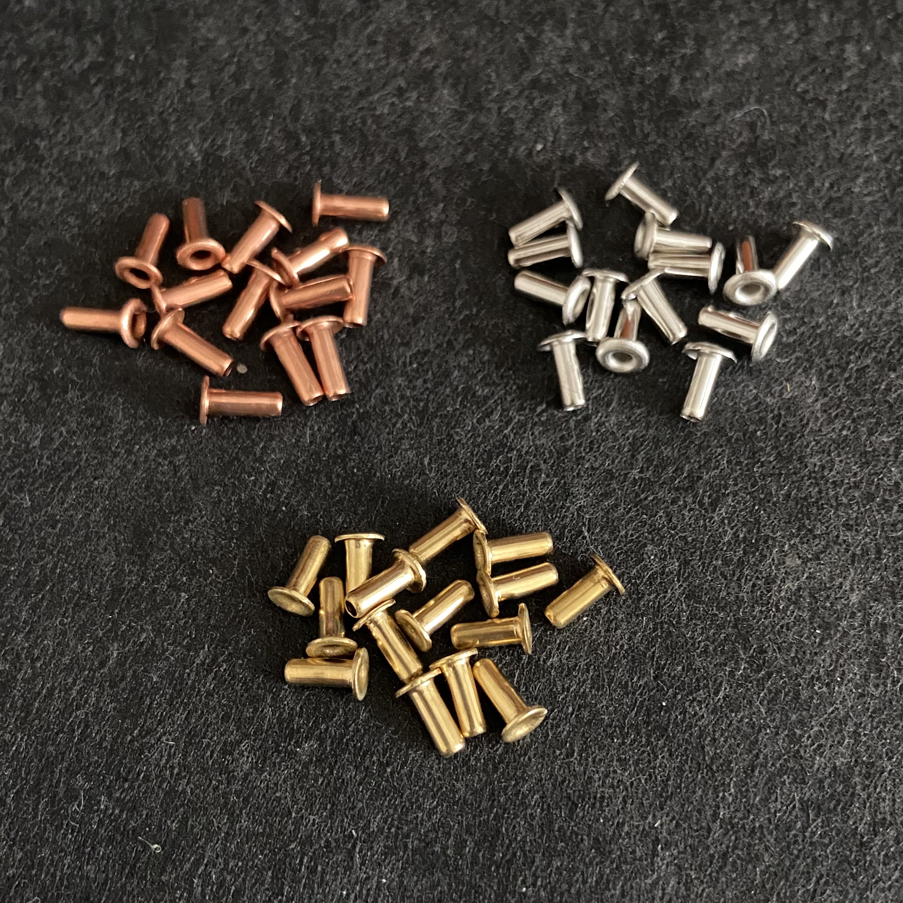 黄铜火轮空心铆钉 适用zippo通用维修配件打火机内胆零件齿轮柳丁