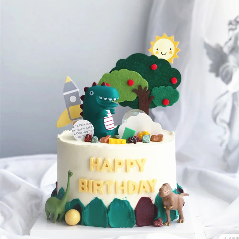 烘焙装饰卡通小恐龙男孩蛋糕摆件恐龙场景生日装饰森林小屋配件