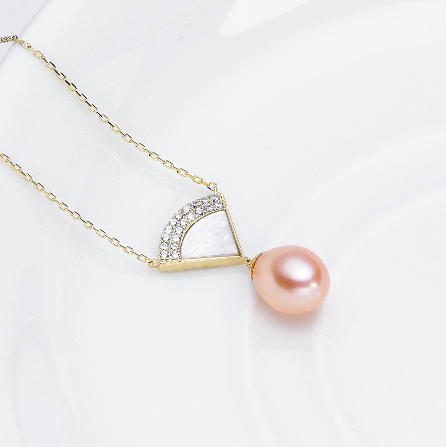 【XL186】小裙子扇形白贝母小众设计网糖果色珍珠项链