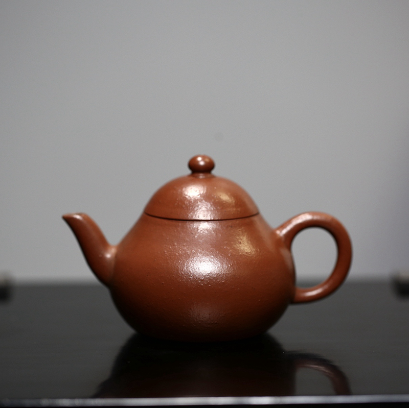 追远堂紫砂茶器 清早期朱泥梨形壶 老味十足 品味经典 古董玩壶