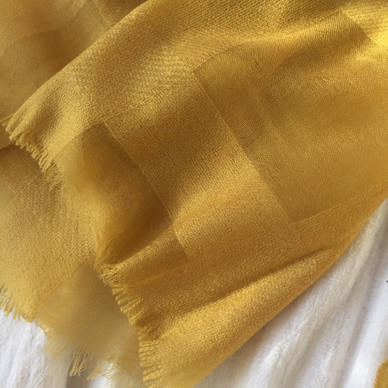 lasso 特价特价月影纱半镂空黄色100%羊毛围巾披肩