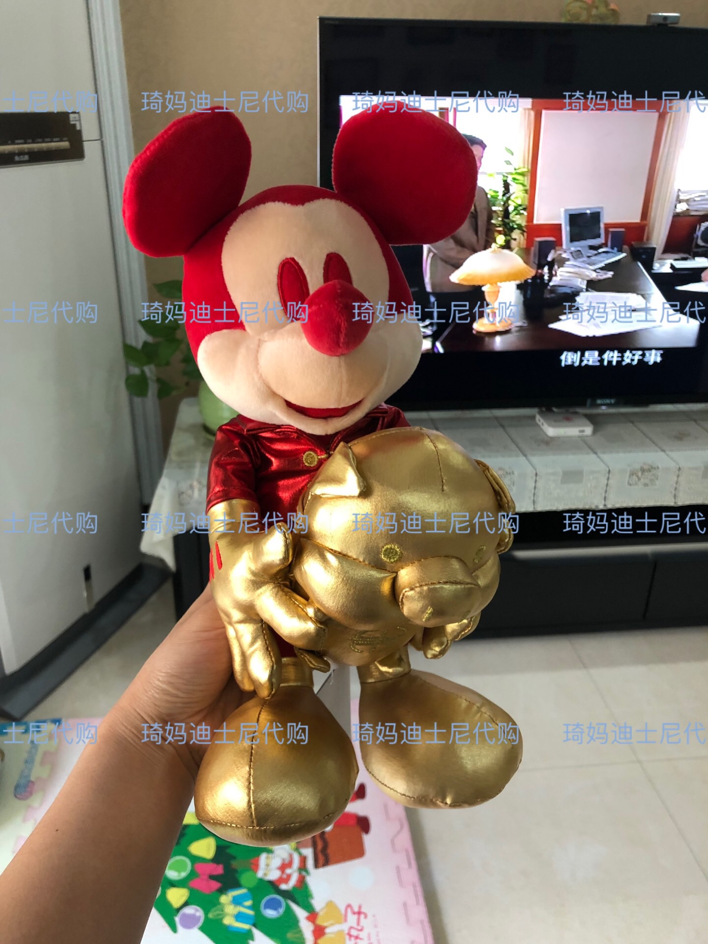 上海迪士尼代购2019猪年新年米奇抱金猪红包送礼毛绒公仔玩偶娃娃