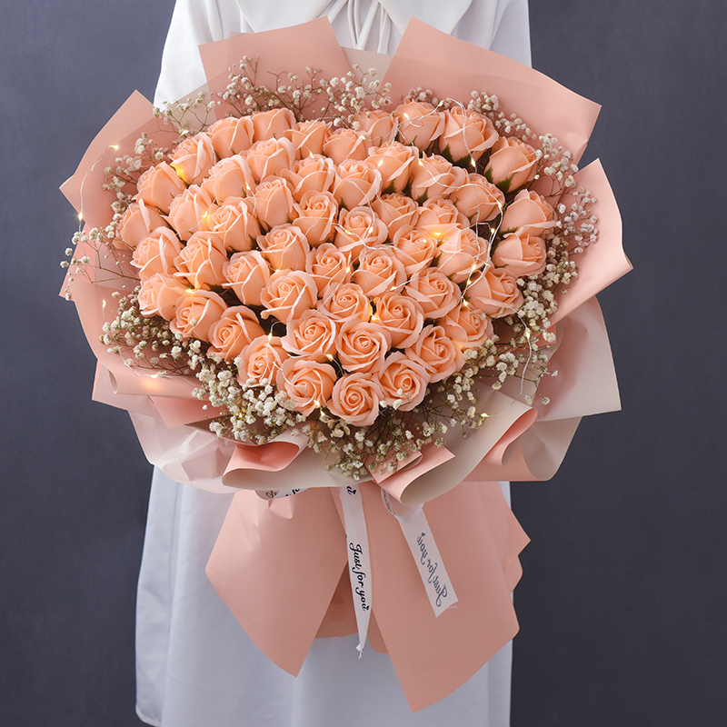玫瑰花束康乃馨送女友超大香皂花束干花表白花束订婚送老婆妈妈