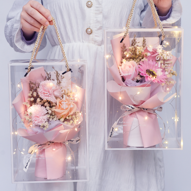 满天星干花康乃馨玫瑰花束礼盒装永生花送女生朋友妈妈母亲节礼物