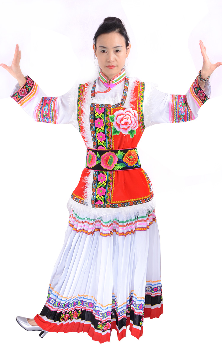 彩云南民族服装迪庆普米族傈僳族 摩梭族少数民族本地生活演出服