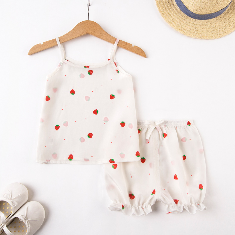 女童真丝套装草莓宝宝夏季桑蚕丝吊带衫婴幼儿童大PP短裤子两件套
